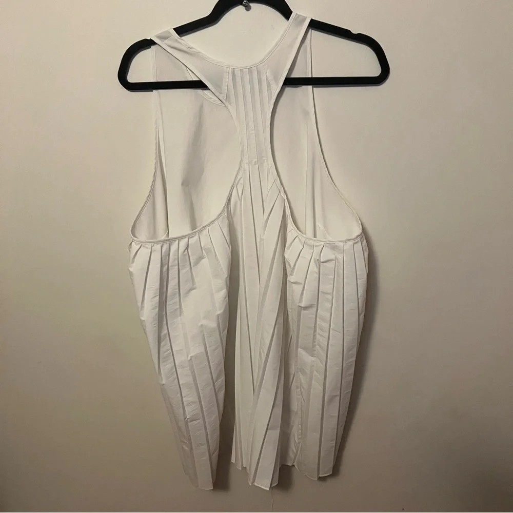 ATHLETA SWING FORWARD TOPS - Picture 7 of 8